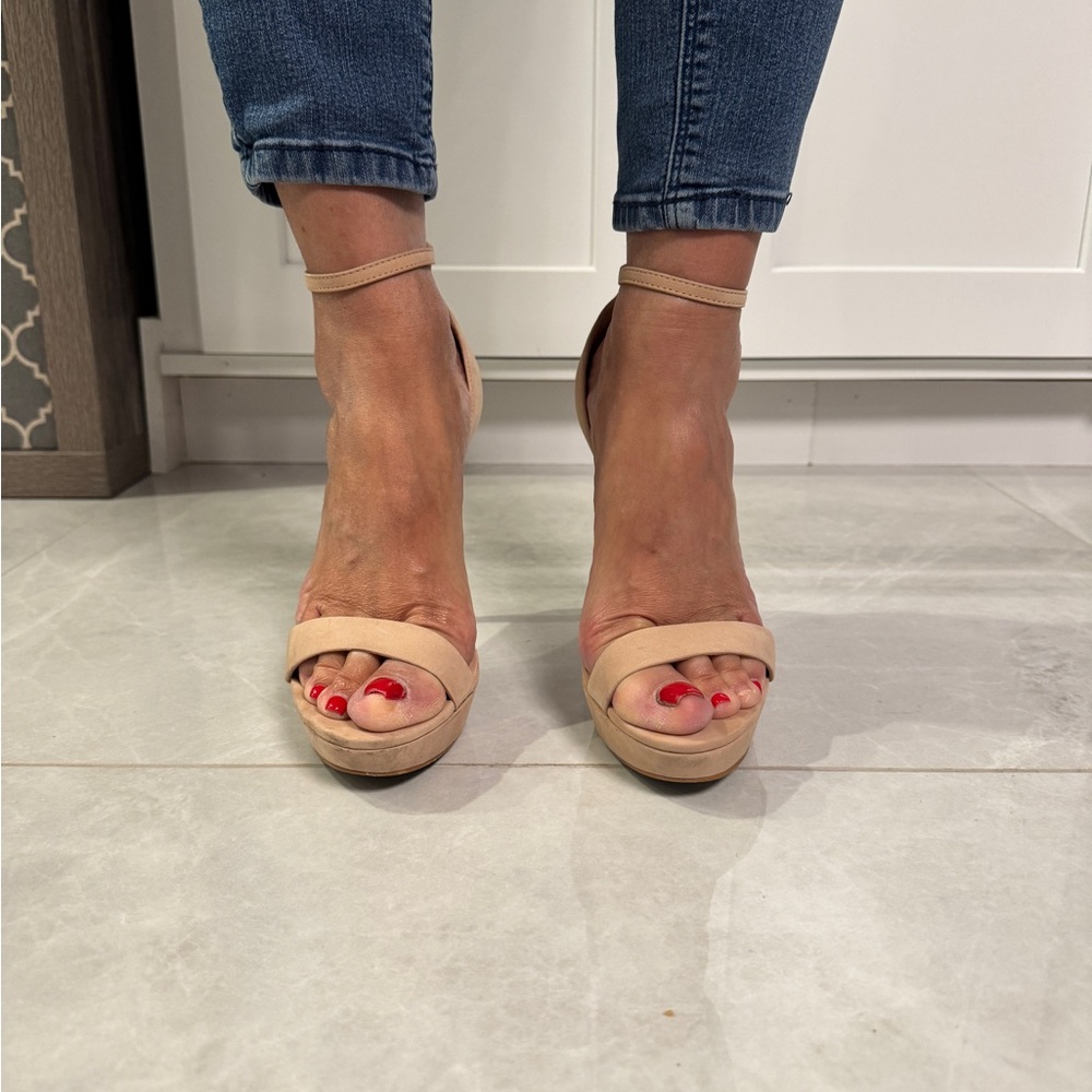 Steve Madden Nude Heels
